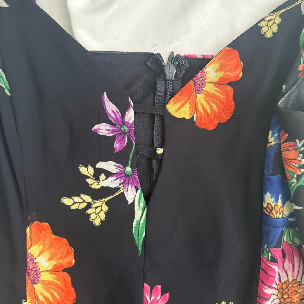 Express Floral Maxi Dress - Picture 2 of 4
